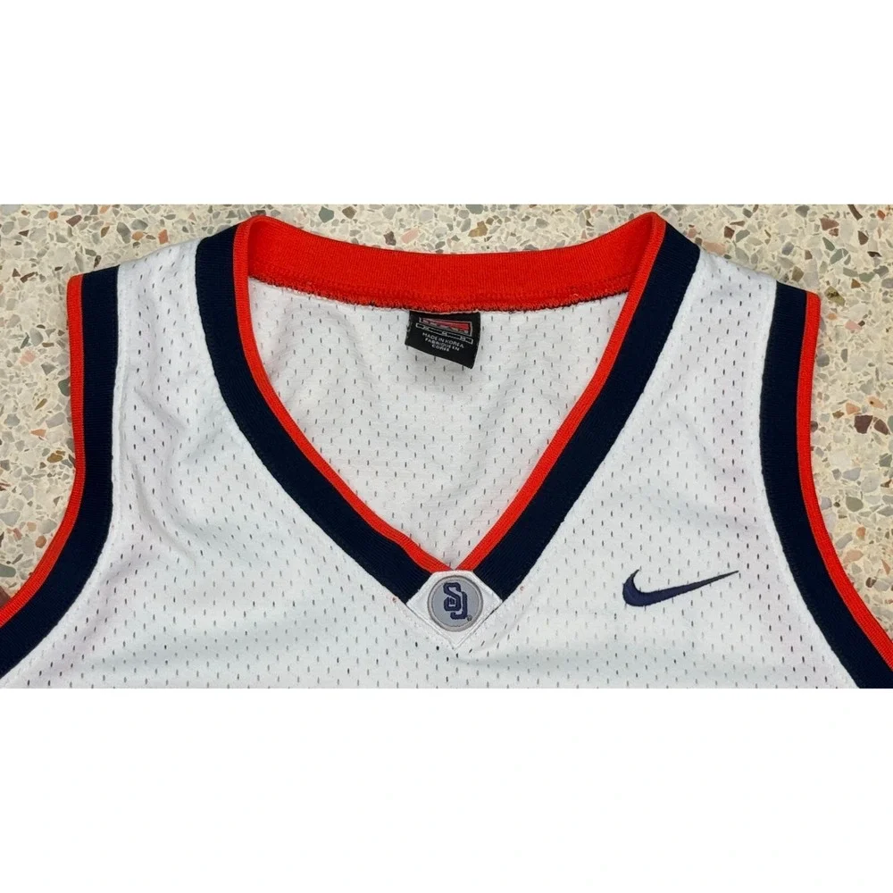 Nike‎ Elite NCAA Vintage Syracuse University #33 Basketball Jersey Size Medium